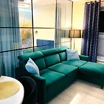Caloroczny Apartament Perlowa Przystan
